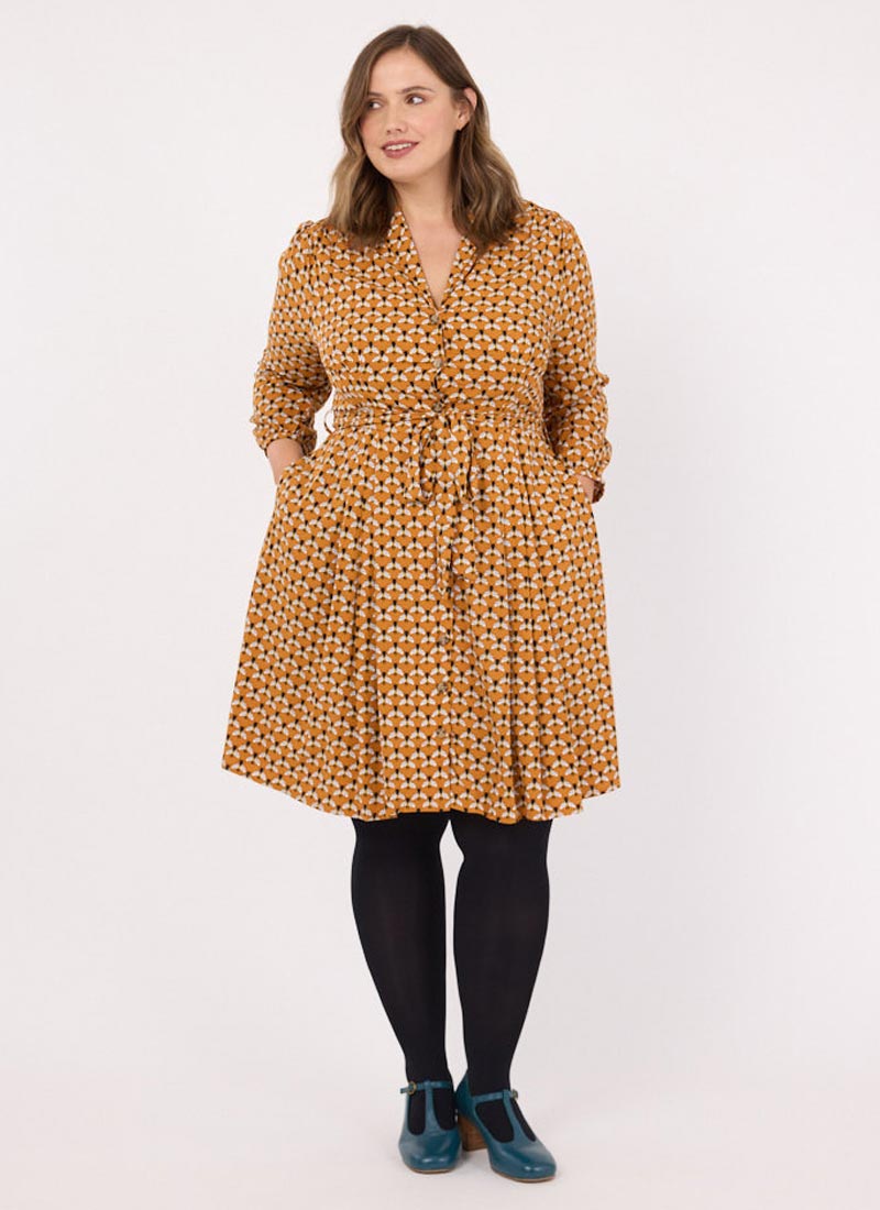 Barbara Bee Print Button-Through Dress