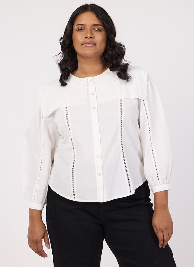 Bram Oversized Victorian Collar Blouse - Model Front Size 16