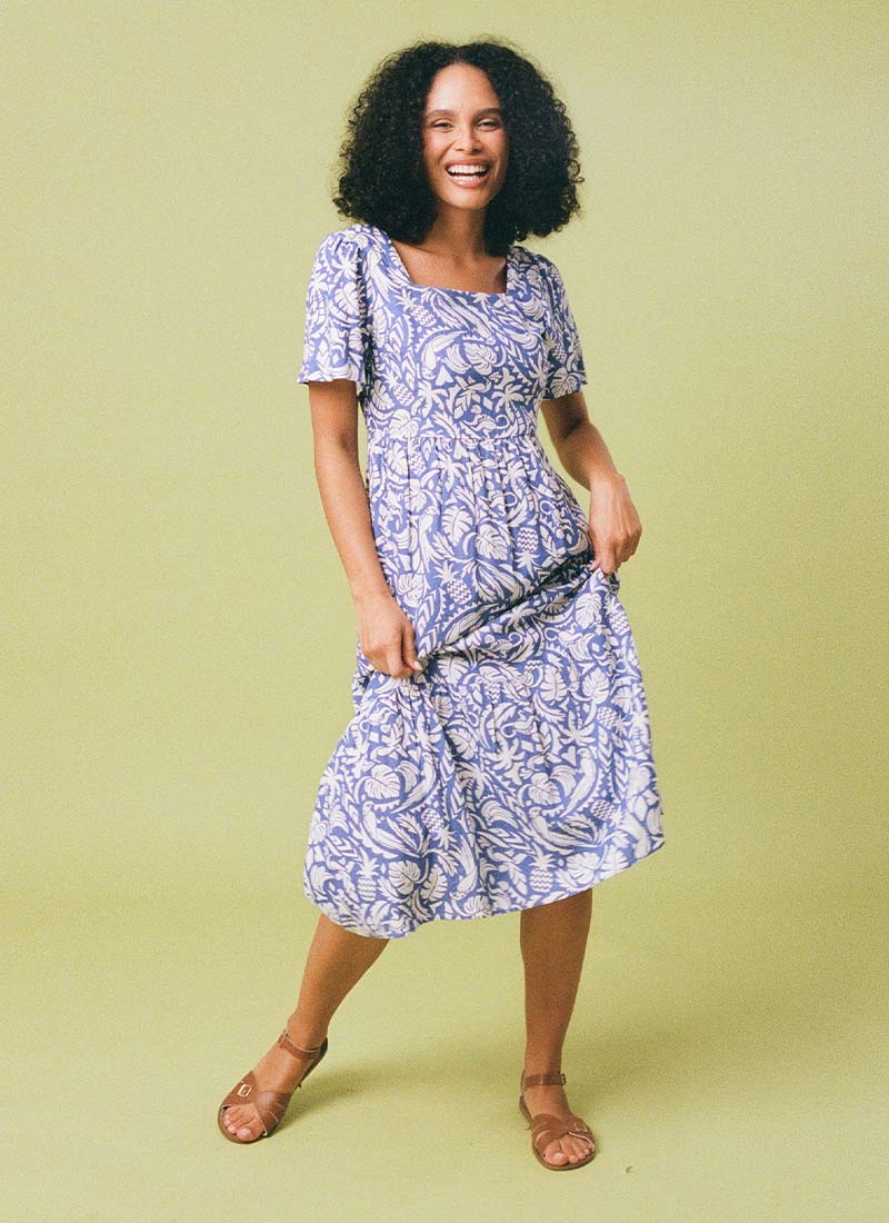 Tropical Pattern Dress Women's Summer Maxi Dresses Casual Square Neck  Ruffles Smocked Dress Flowy Long Vacation Boho Square Neck Maxi Dress
