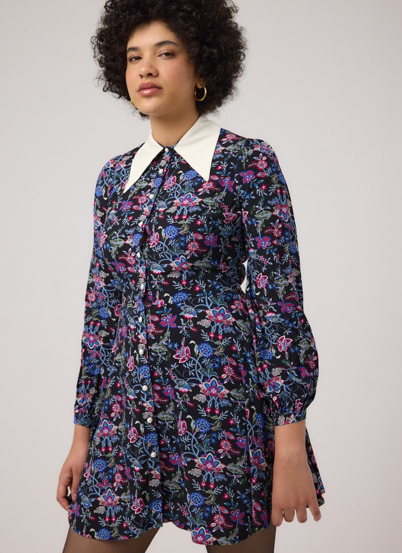 Jenna Jacobean Print Dagger Collar Mini Dress - Model Front Size 10