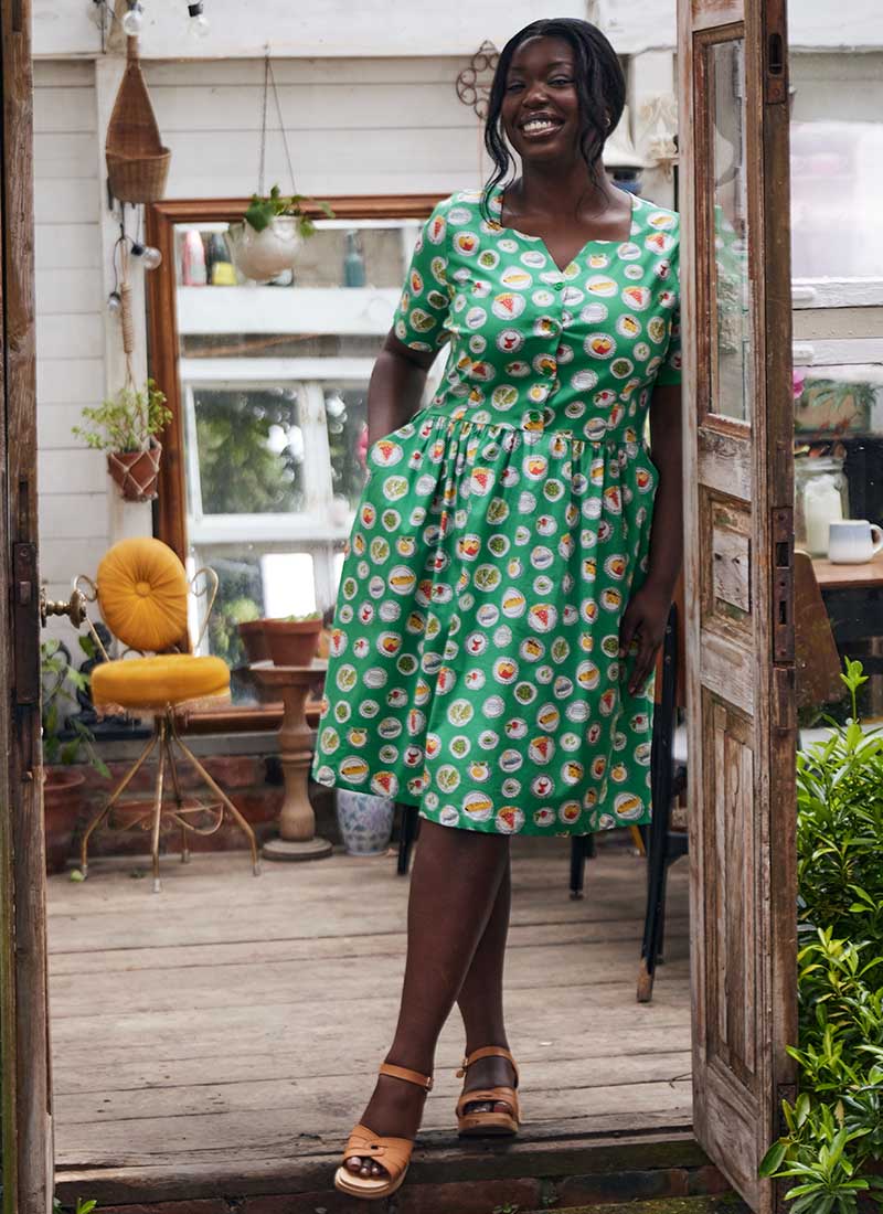 Horrockses Fashions X Joanie - Lilibet Joy Of Plates Print Shirt