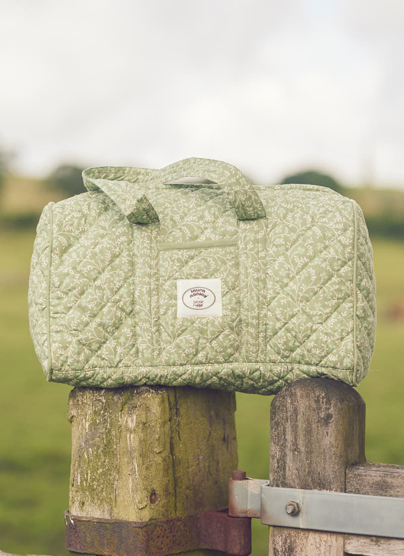 Laura Ashley X Joanie - Merthyr Campion Floral Print Quilted