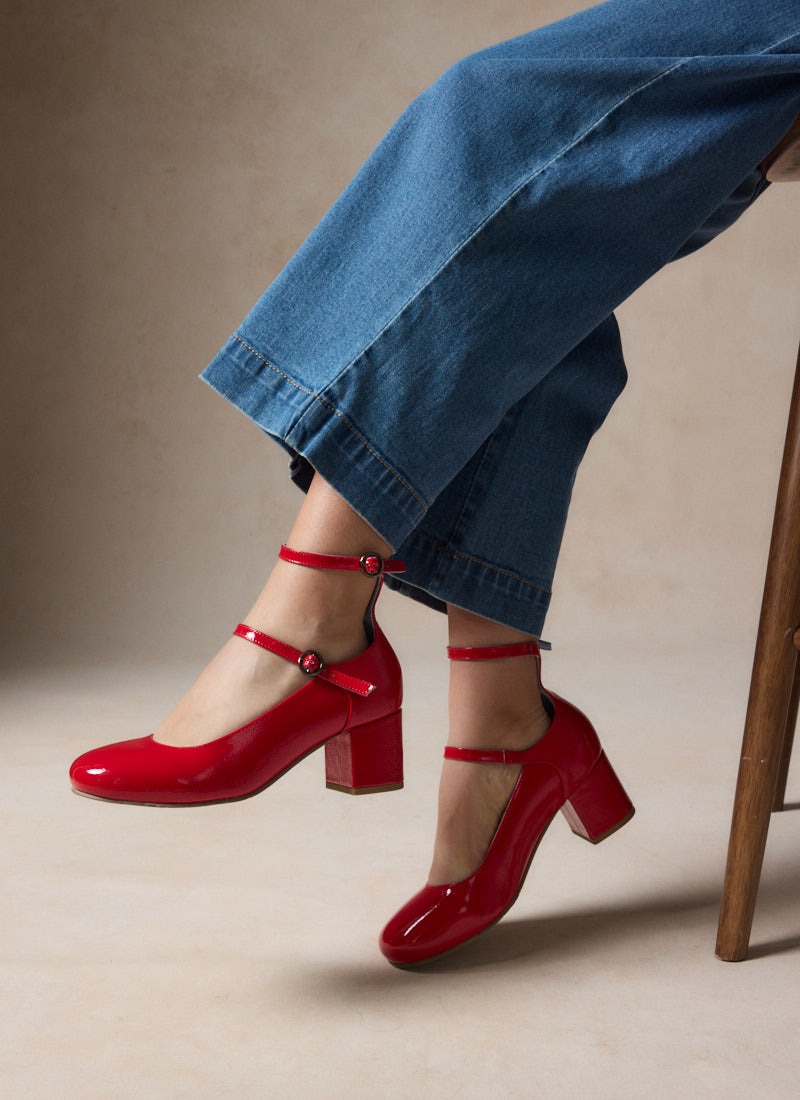 Rouen Patent Leather Mary Jane Shoes Vintage-Inspired Red Square