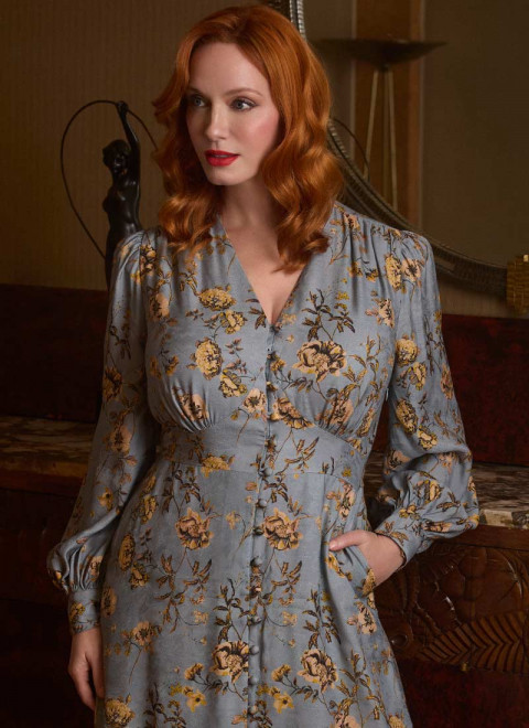 Christina Hendricks X Joanie - Lily Of The Valley Pressed Flowers Print Midi Dress - Christina Front Hand In Pocket