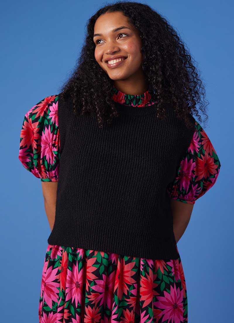 Tanya Round Neck Cardigan Stitch Tank Top - Black - Model Front